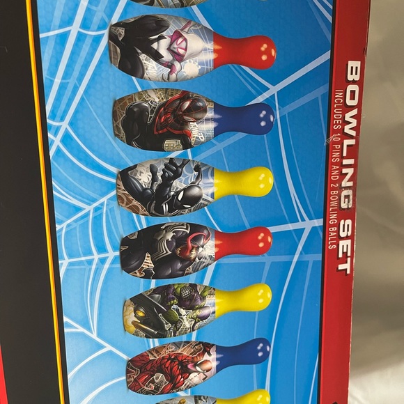 Marvel Spiderman bowling set NIB - Picture 8 of 11